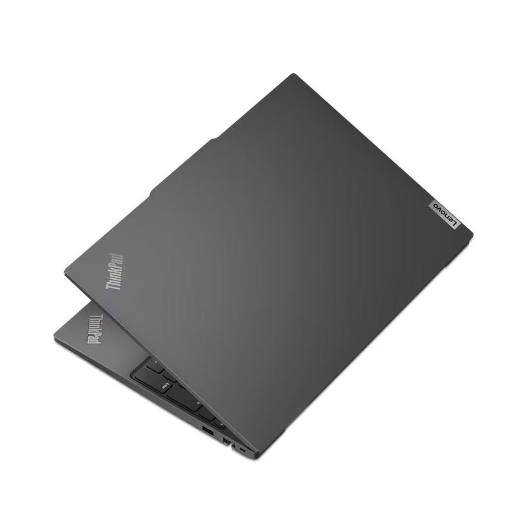 Lenovo ThinkPad E16 i5-1335U 16